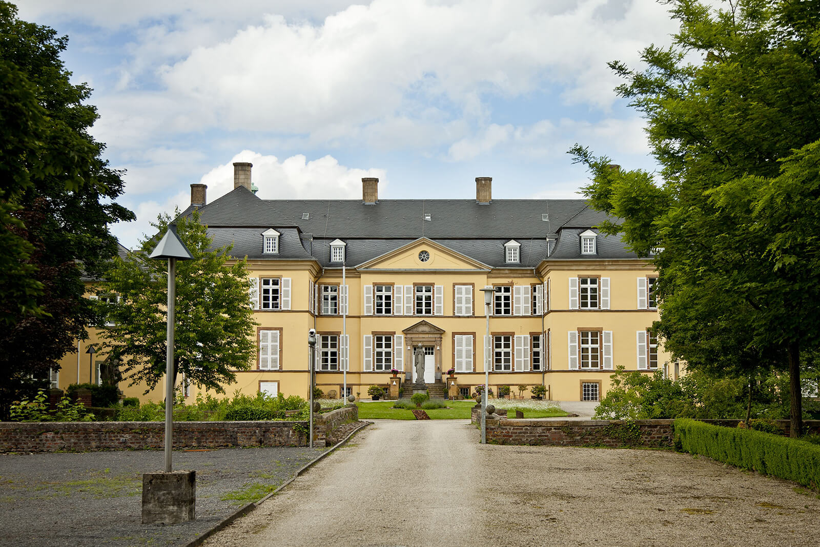 Wandern - Ansicht des Schloss Crassenstein in Diestedde